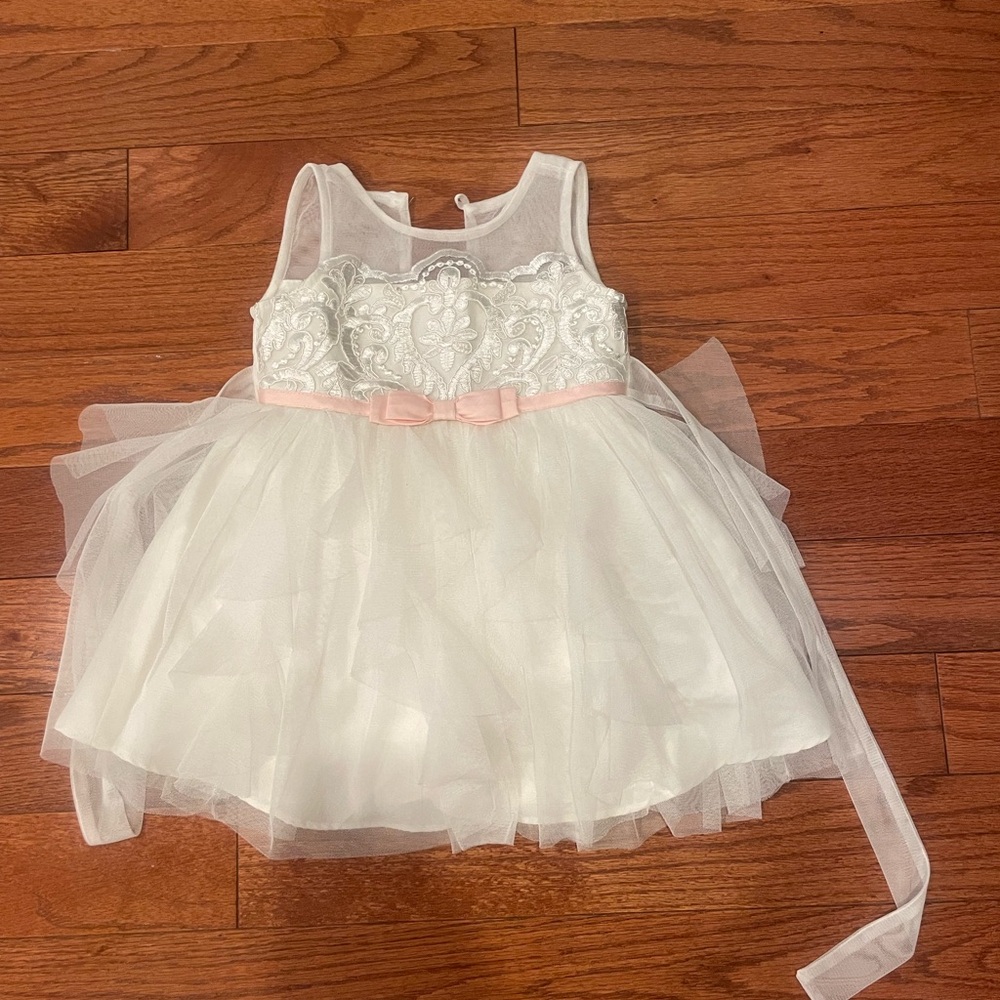 Fancy Jona Michelle white tulle/pink bow/ lace toddler girl dress 2T